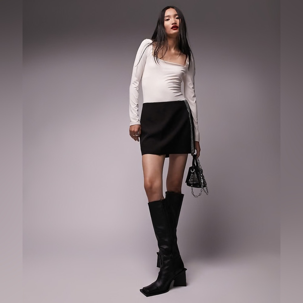 NEW TOPSHOP LONG SLEEVE SQUARE BODYSUIT